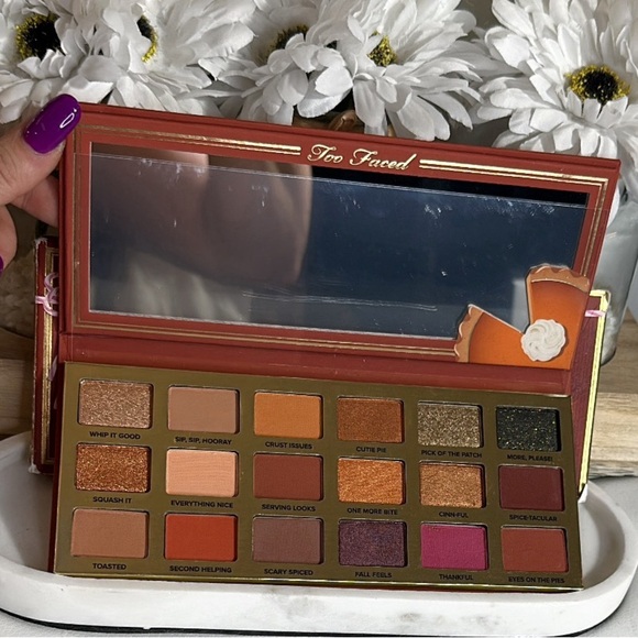 Too Faced 🍂 Pumpkin Spice Second Slice Eyeshadow Palette - NEW IN BOX - Picture 3 of 5